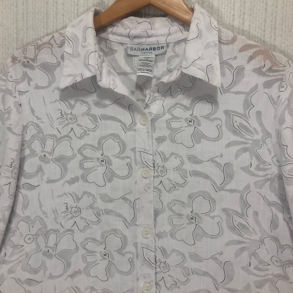 Sag Harbor Petite Extra Grande White Floral Button Up Shirt 3/4‎ Sleeve